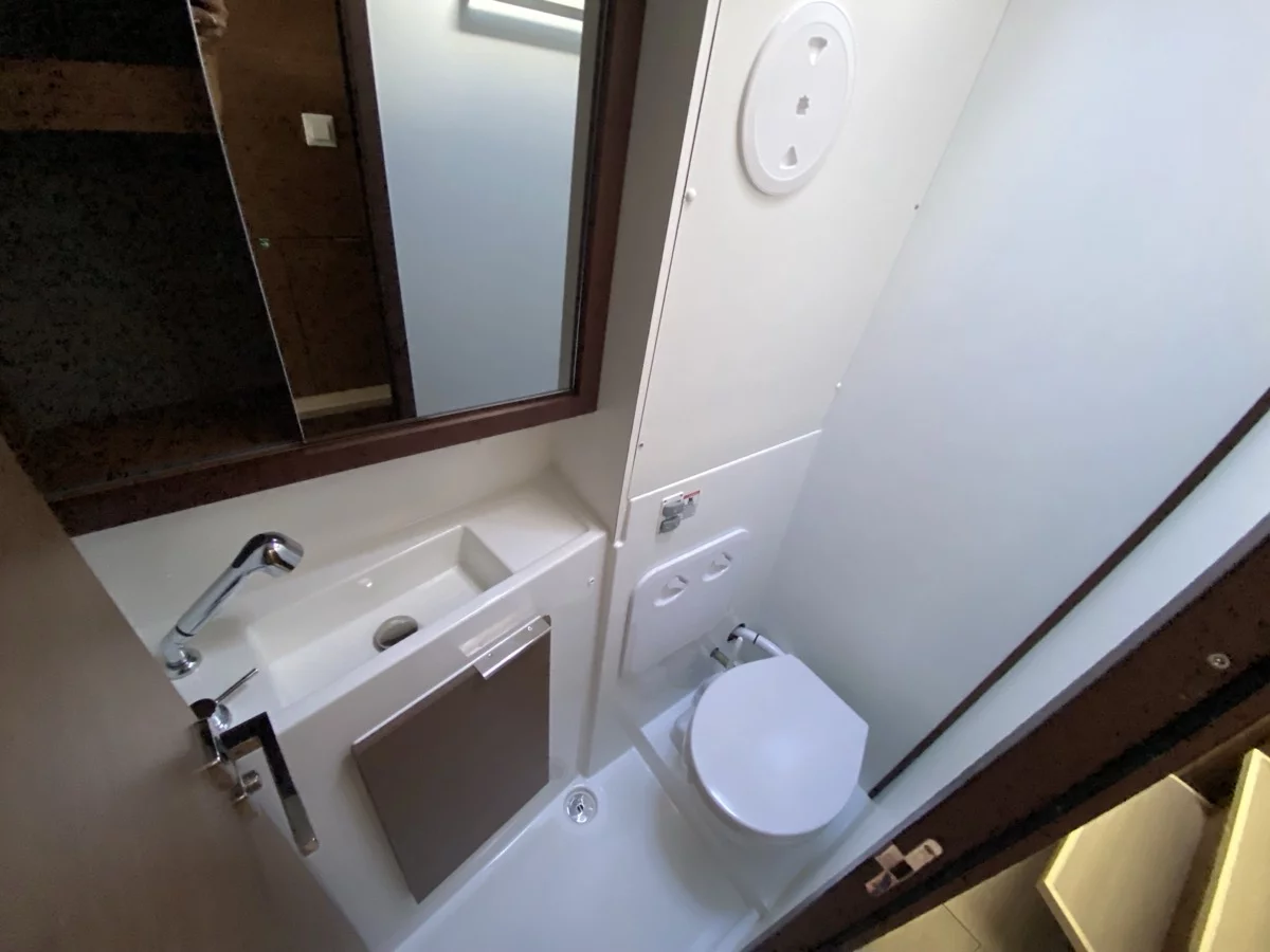 Lagoon 40 (Aquila (WM, Inverter))  - 24