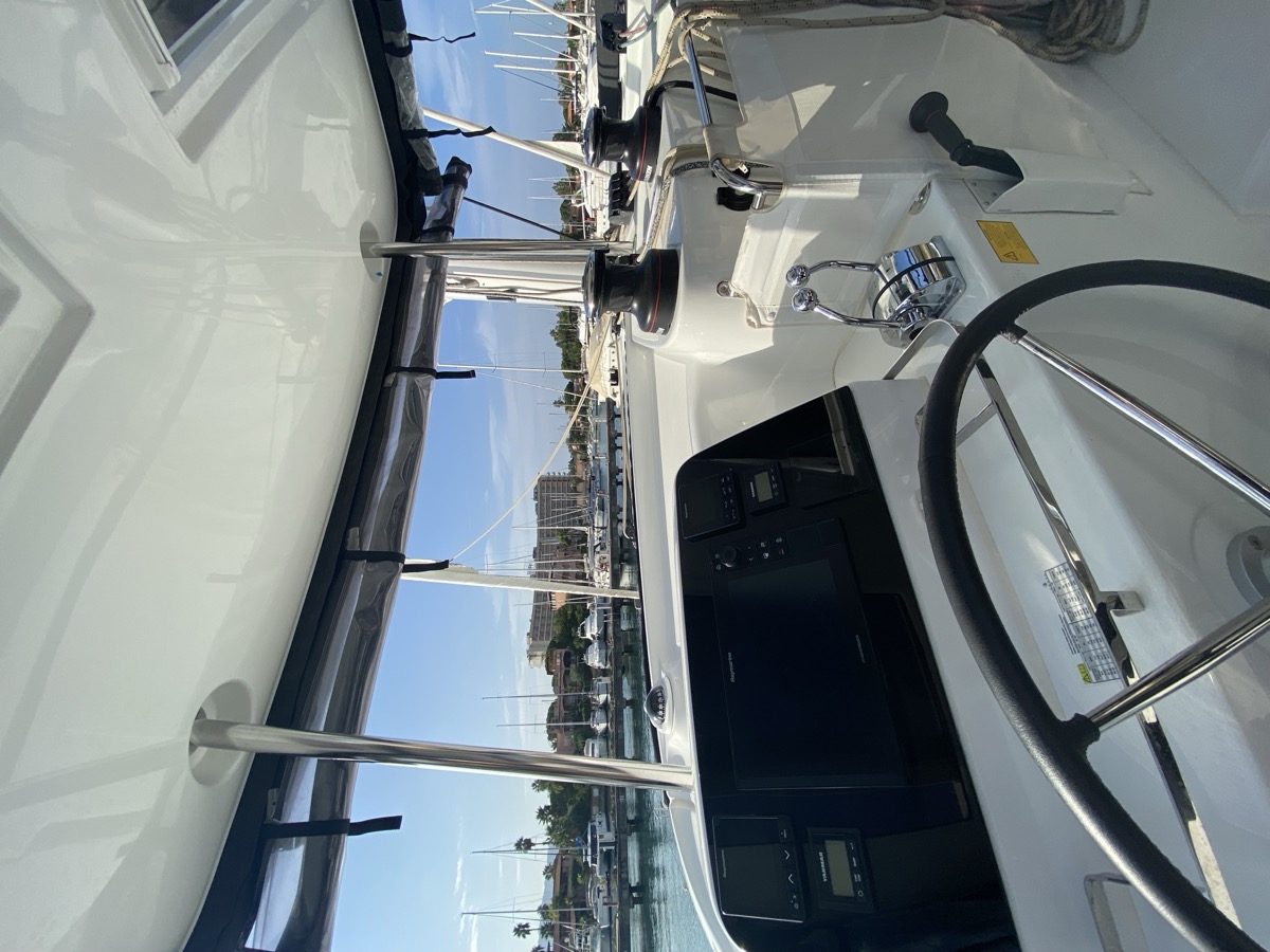 Photo #35 - Lagoon 42 (Delta Aquarii) in Portorosa - 13930