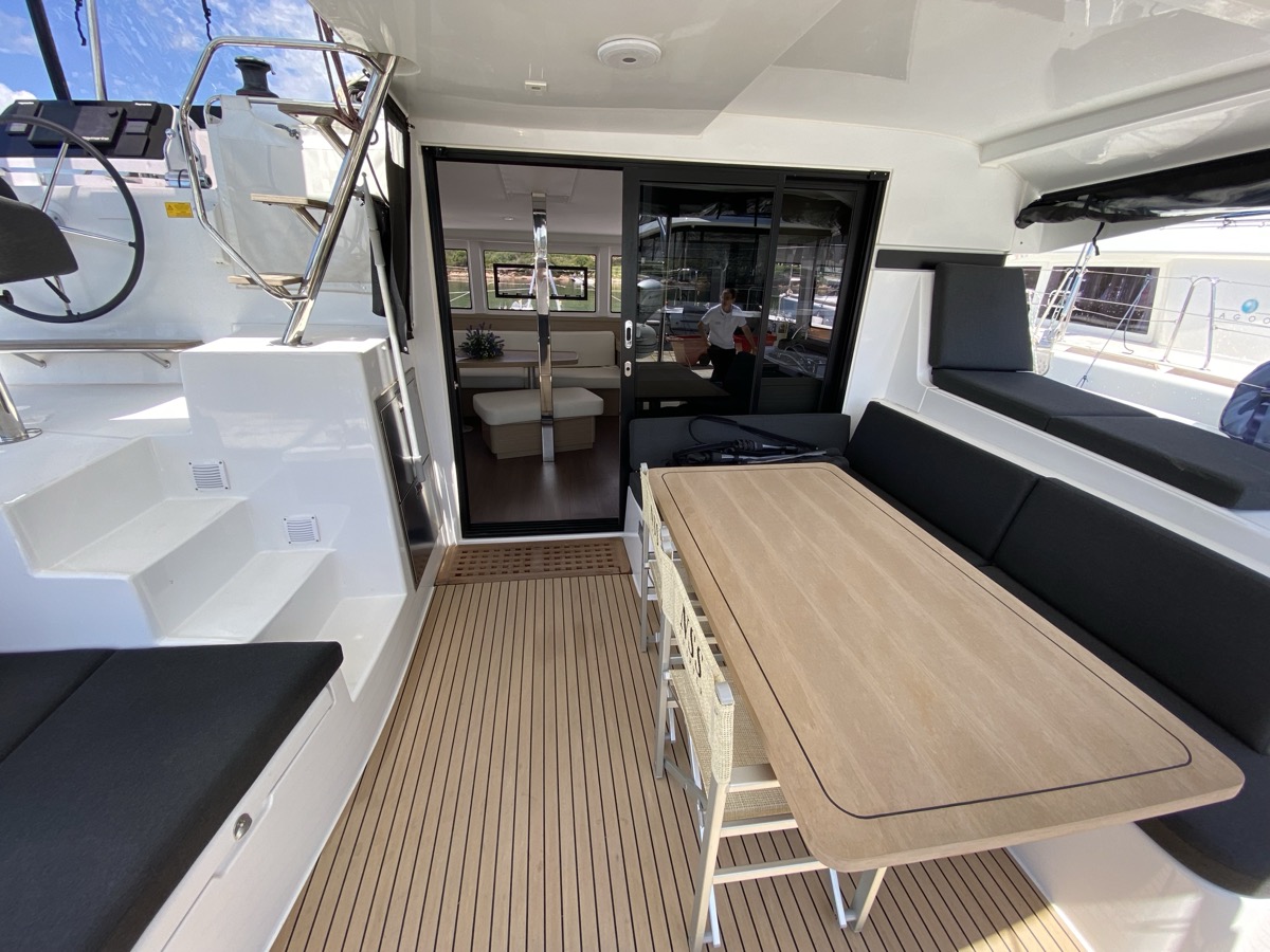 Photo #23 - Lagoon 42 (Cetus) in Portorosa - 15590