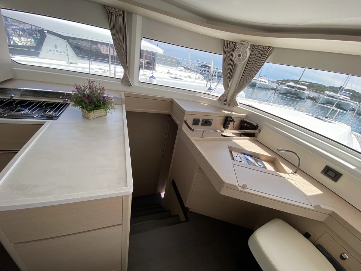 Lagoon 46 (Cresta Bianca)  - 13