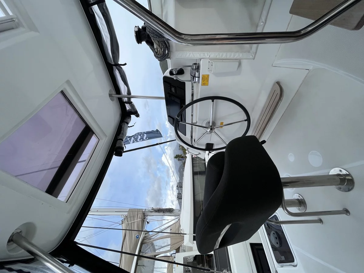Lagoon 42 (Amlad)  - 9