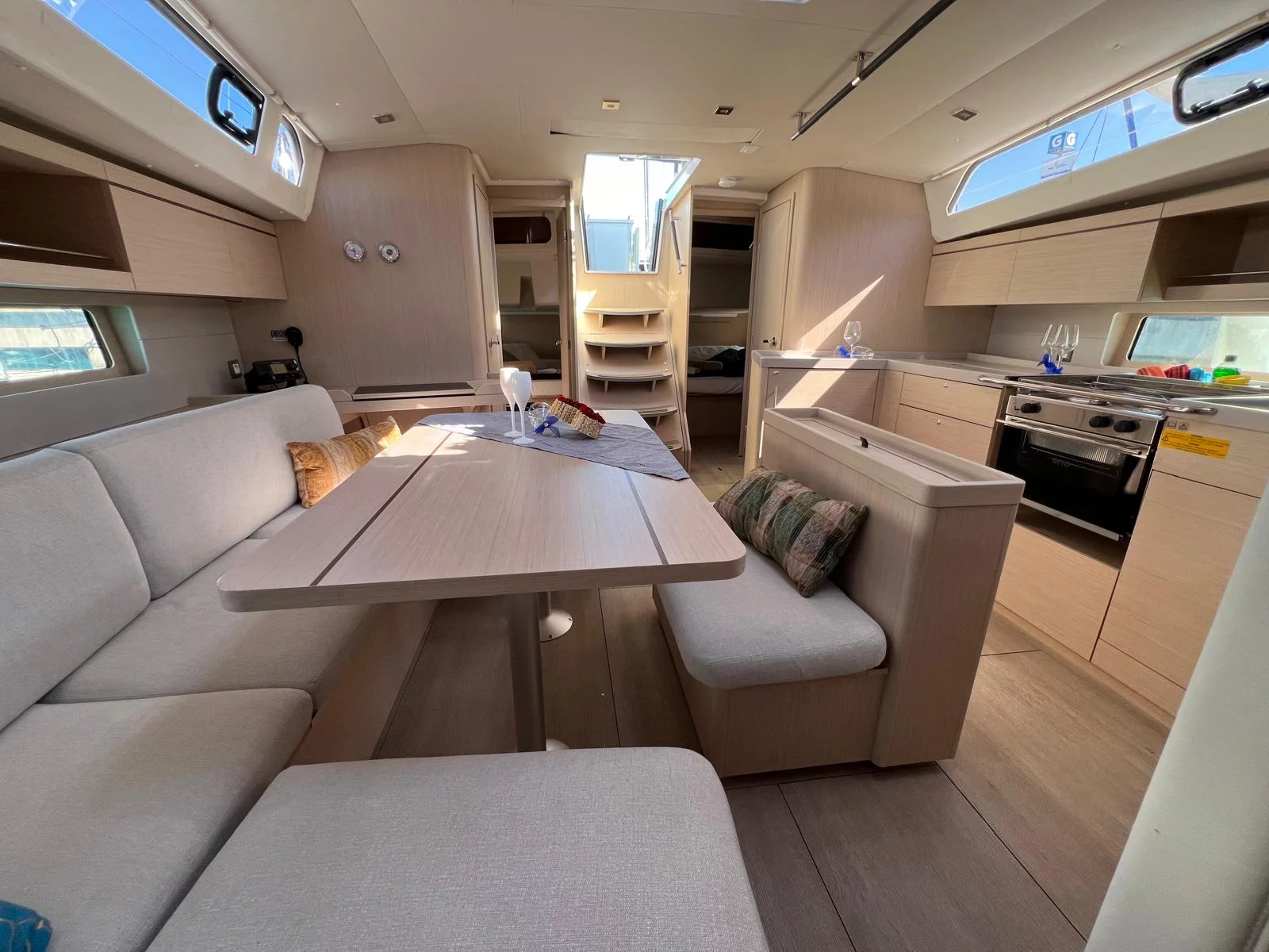 Oceanis 46.1 (4 cab) (Orione)  - 16