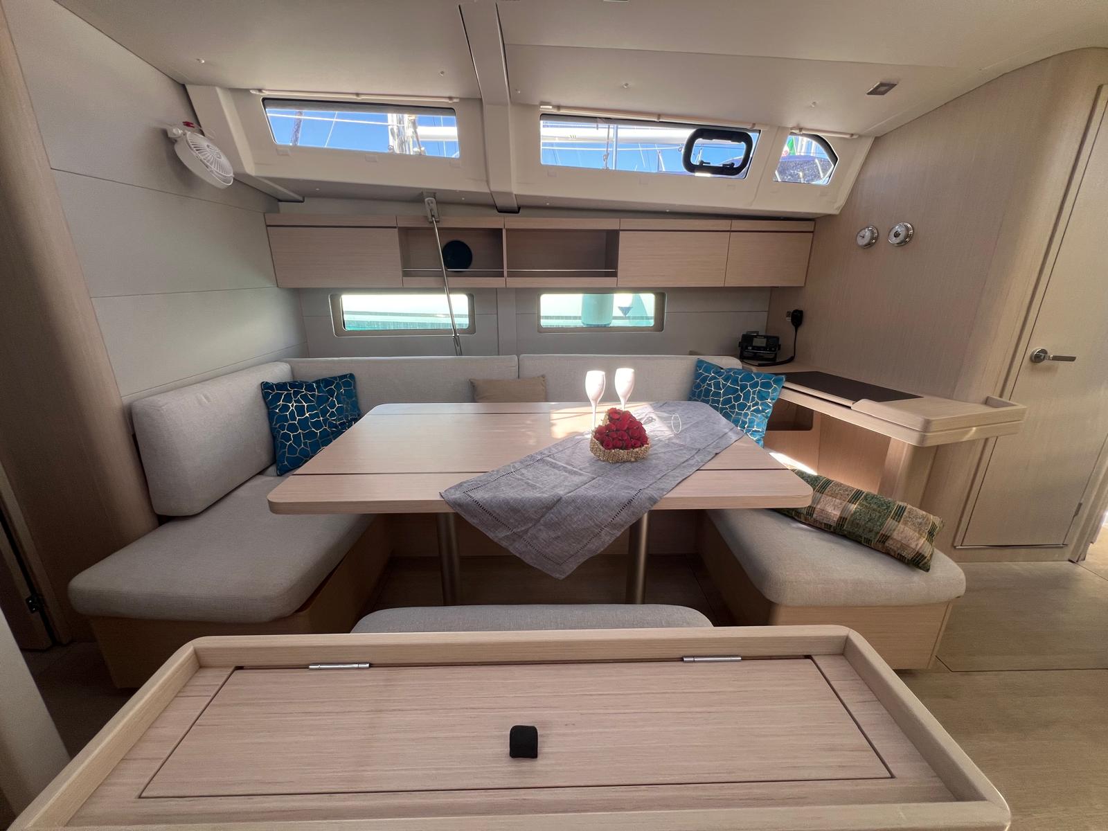 Photo #12 - Oceanis 46.1 (4 cab) (Orione) en Castiglioncello - 13922