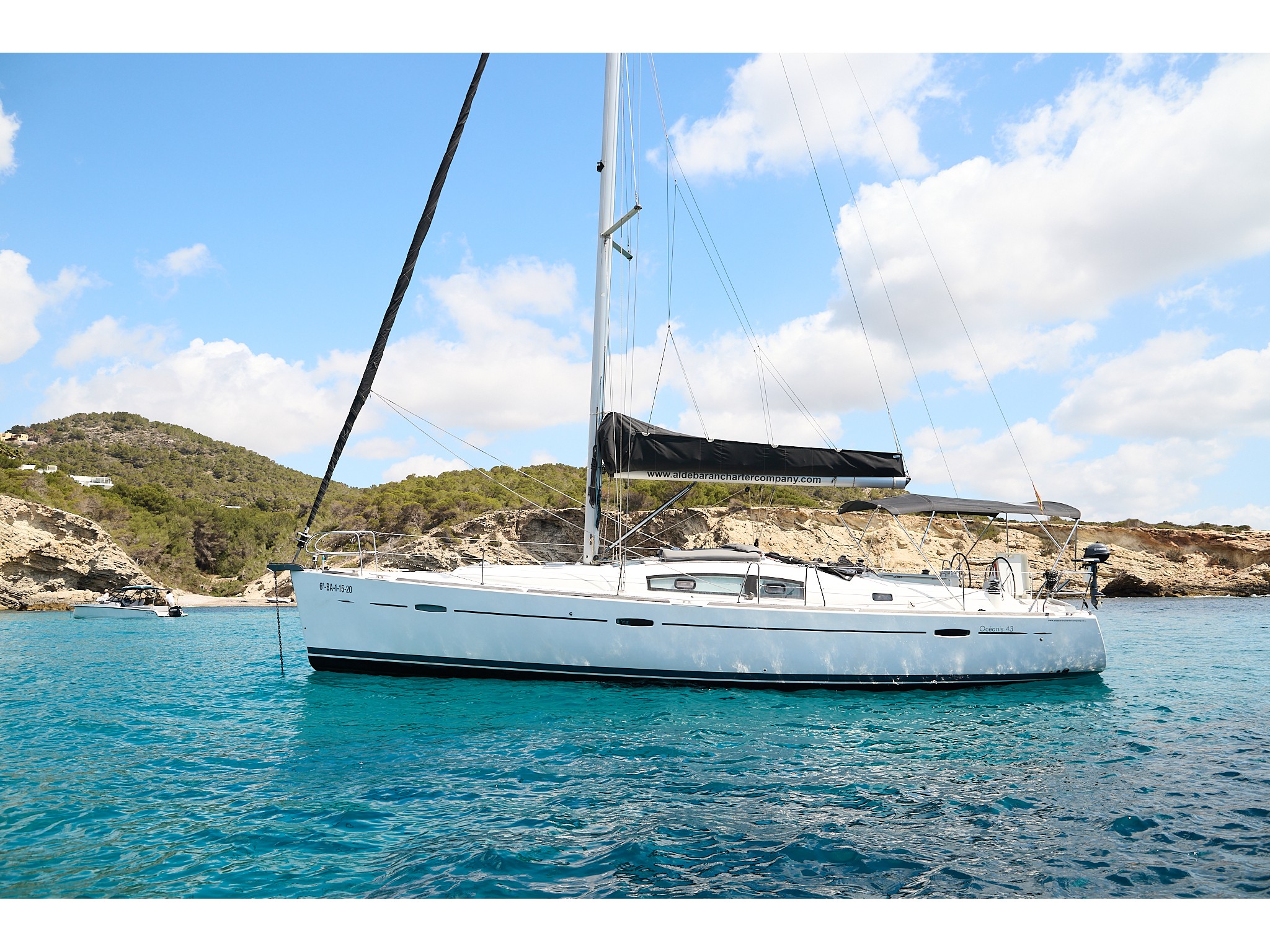 Photo #1 - Oceanis 43 (Gin Tonic) in Talamanca - 21385