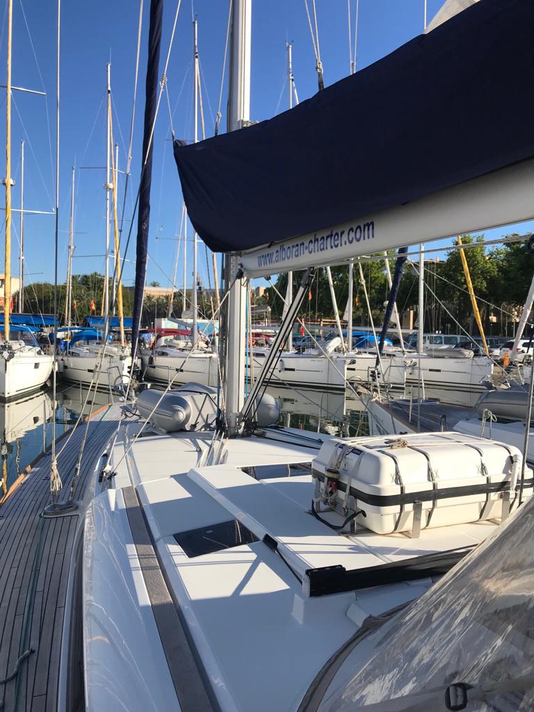 Photo #11 - Sun Odyssey 519 (Alboran Bourbon (Majorca)) in Palma - 6745