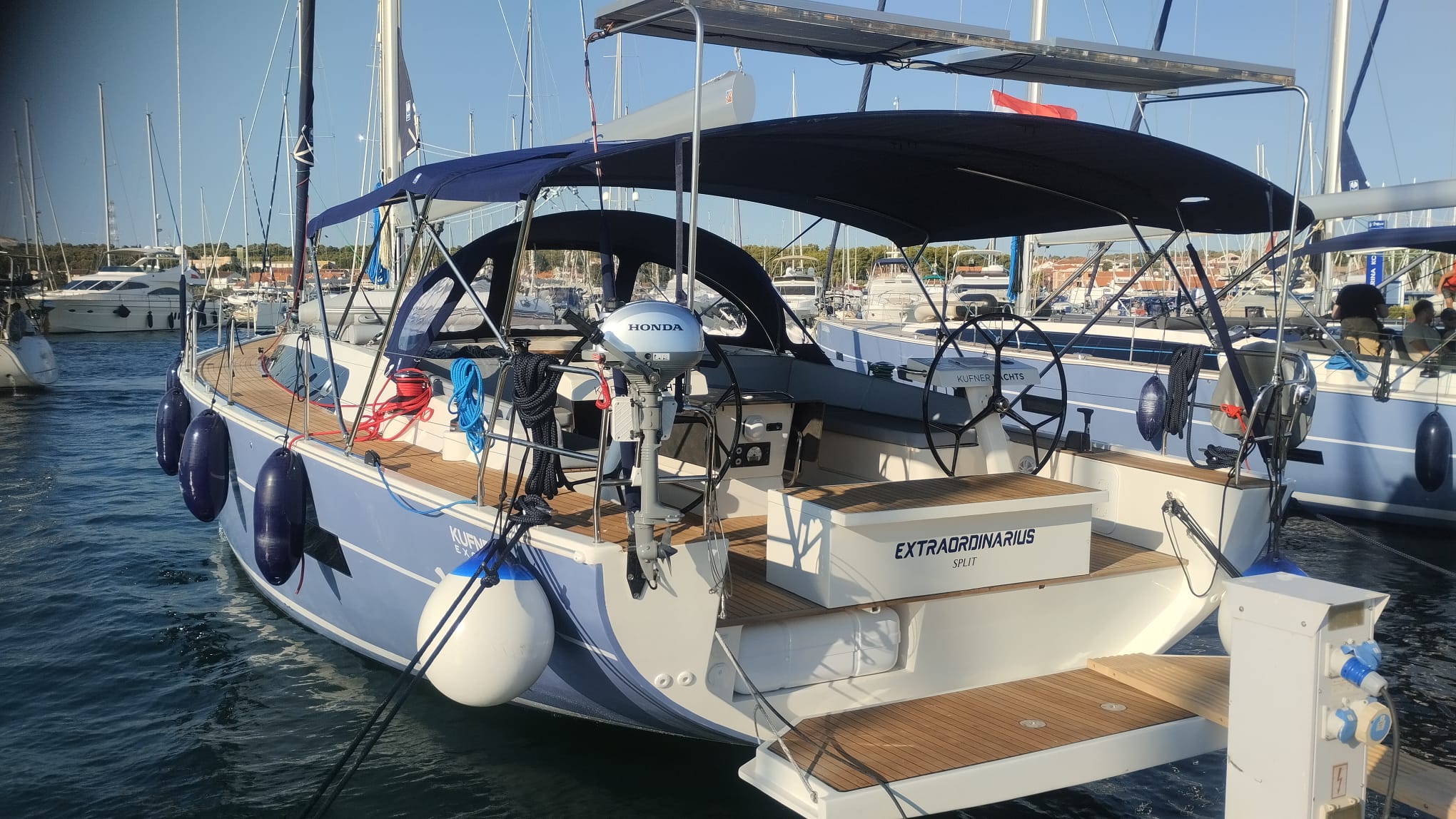 Photo #13 - D&D Kufner 54 Exclusive - 6 cab (Extraordinarius) in Trogir - 20967