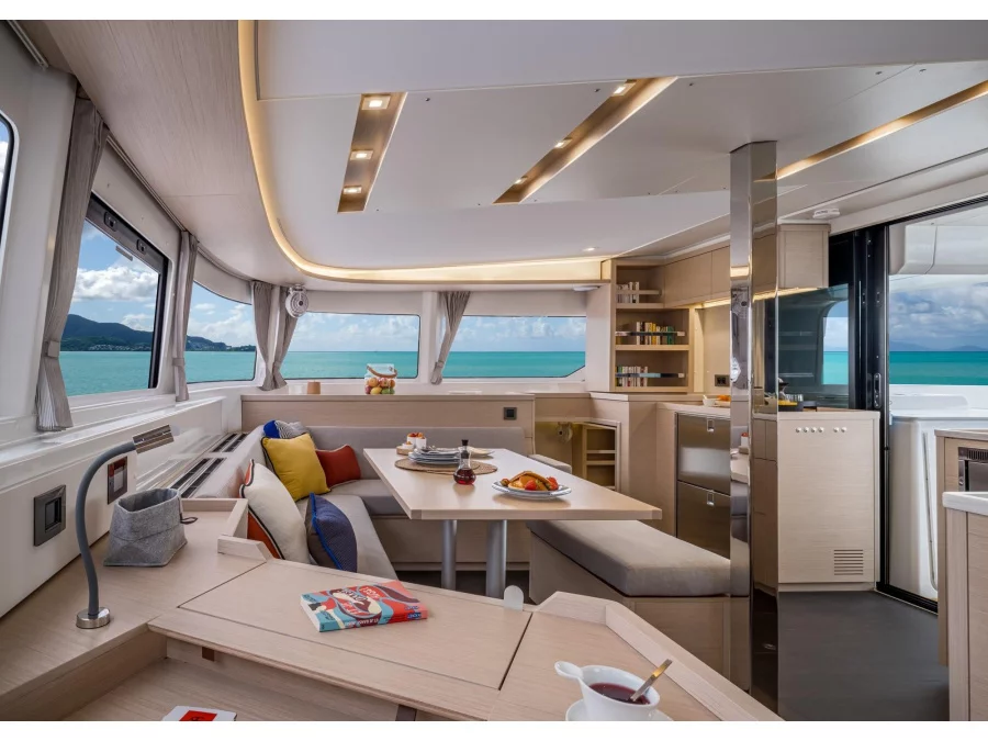 Lagoon 46 (Moy) Interior image - 1