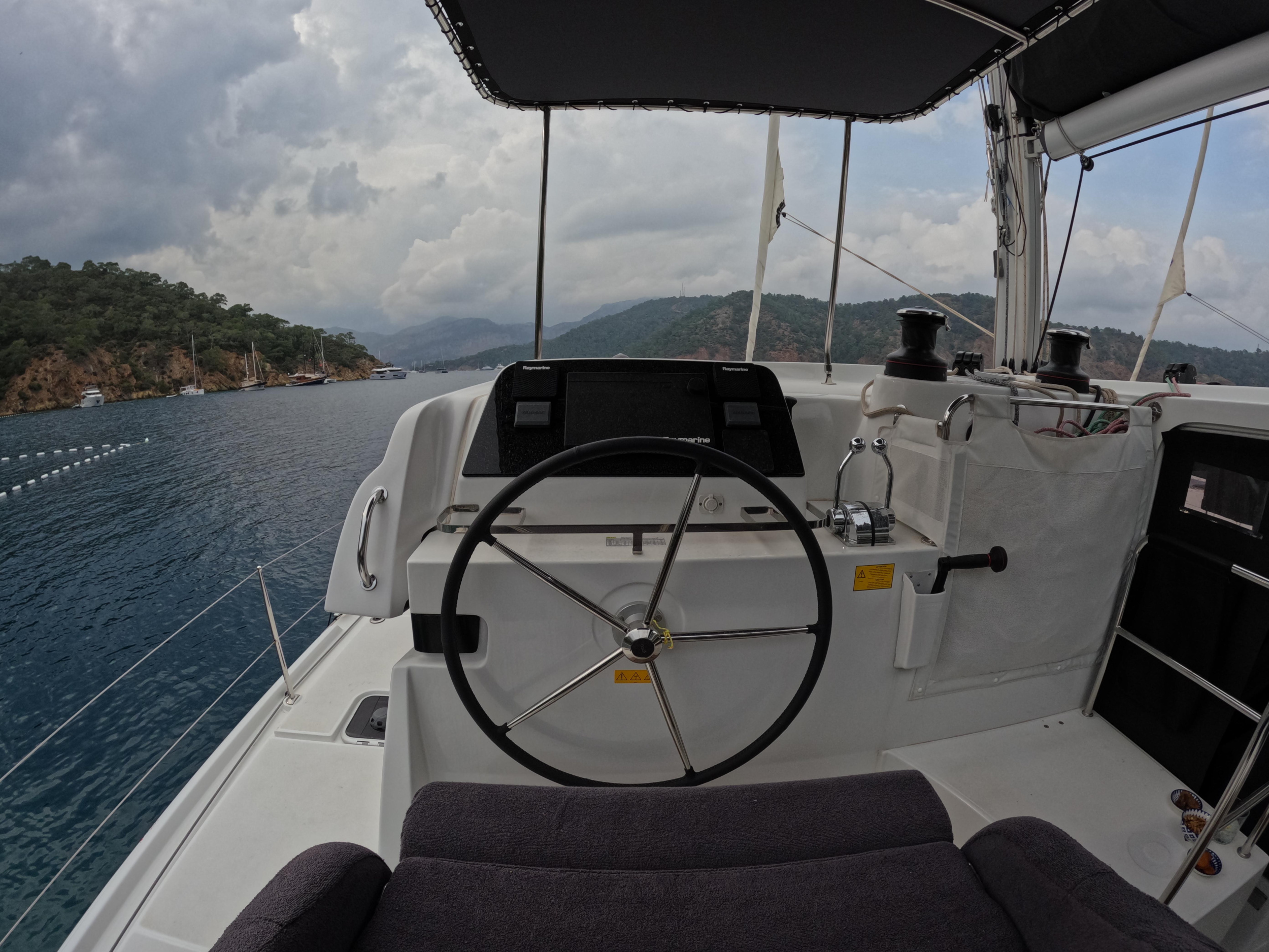 Photo #7 - Lagoon 42 (Rena) in Gocek - 19082