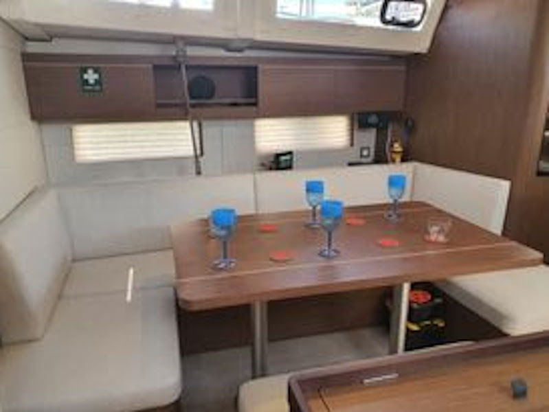 Photo #11 - Oceanis 46.1 (Anemos (, 8kVA, Solar Panels, Bow Thruster, BBQ)) in Volos - 15135
