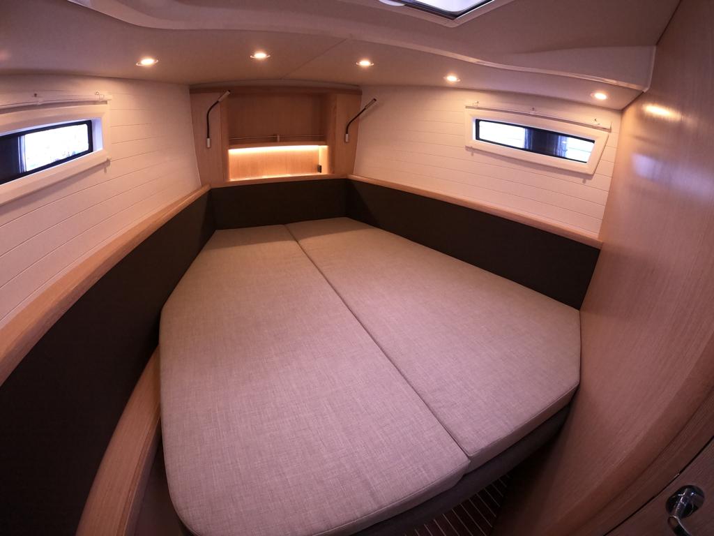 Photo #7 - Bavaria Vision 42 Owner Version (Adonis) in Preveza - 15795