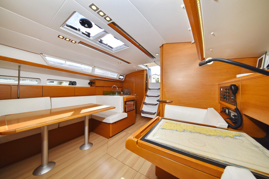 Photo #19 - Sun Odyssey 449 (Canne Bleue) in Pula - 14939