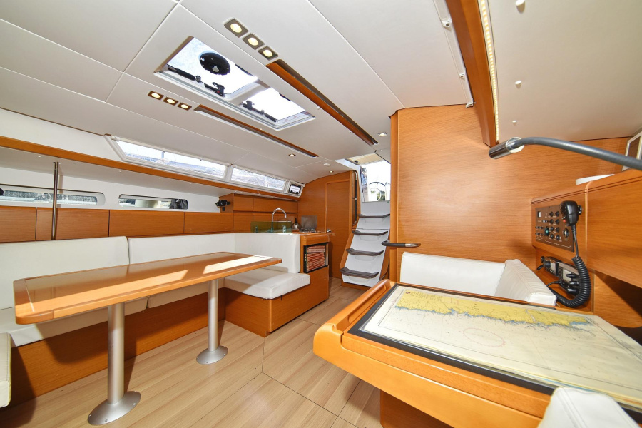 Photo #15 - Sun Odyssey 449 (Canne Bleue) in Pula - 14939