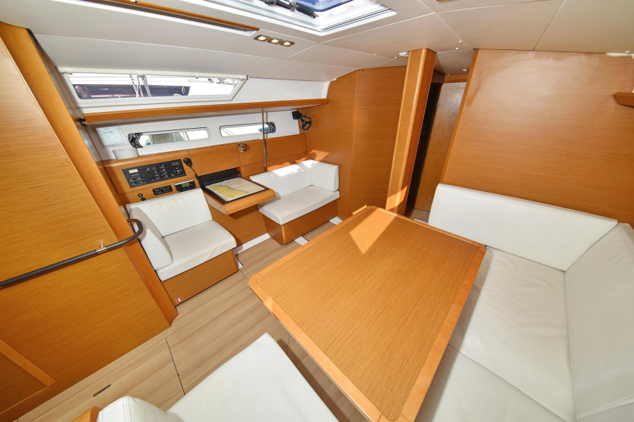 Photo #45 - Sun Odyssey 449 (Canne Bleue) in Pula - 14939