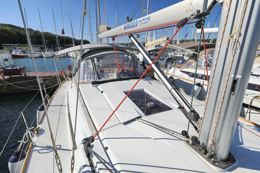 Photo #63 - Sun Odyssey 449 (Canne Bleue) in Pula - 14939