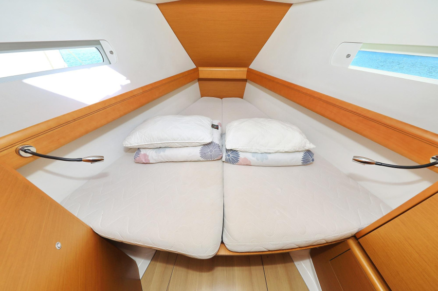 Photo #79 - Sun Odyssey 449 (Canne Bleue) in Pula - 14939