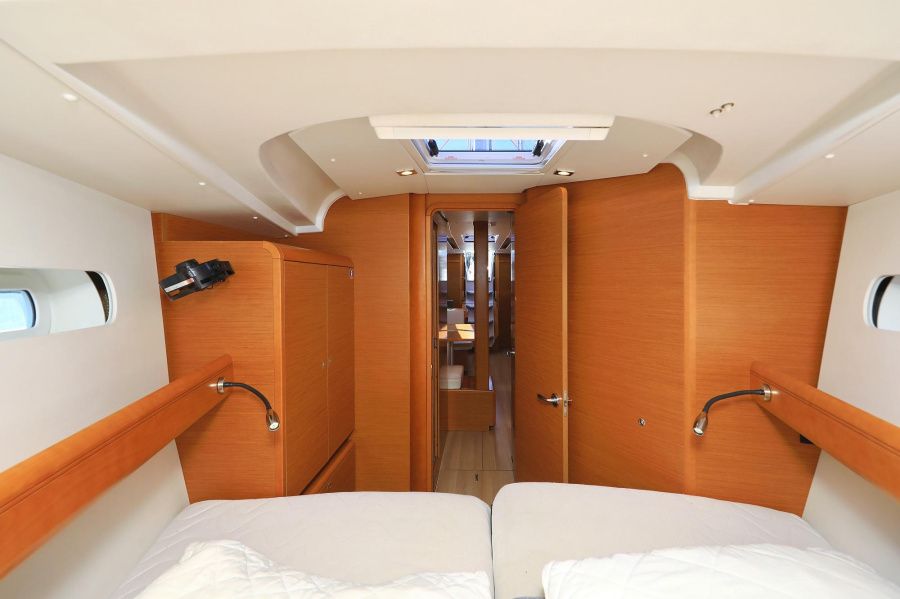Photo #39 - Sun Odyssey 449 (Canne Bleue) in Pula - 14939