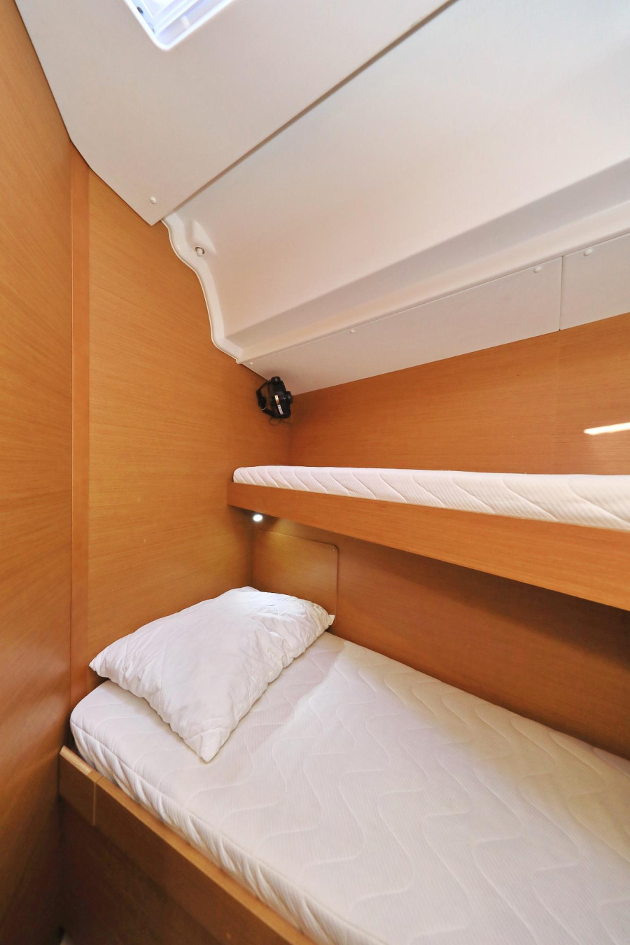 Photo #96 - Sun Odyssey 449 (Canne Bleue) in Pula - 14939