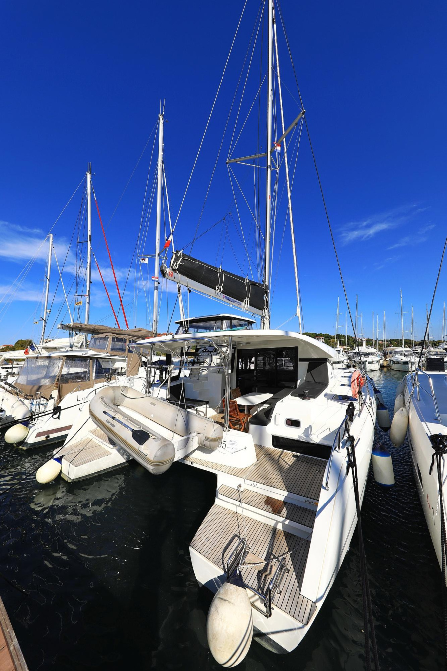 Photo #82 - Lagoon 42 (Fleur de Sel) in Pula - 14935