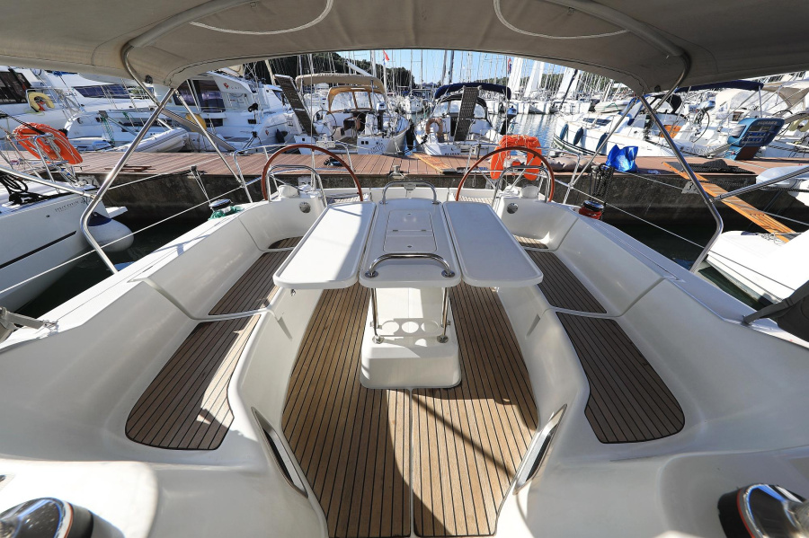 Photo #89 - Sun Odyssey 44 i (Sveamare) in Pula - 14941