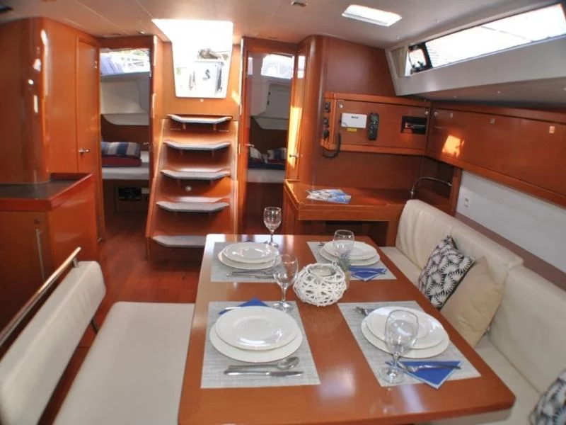 Oceanis 48 (Cheeky Lady) Interior image - 1