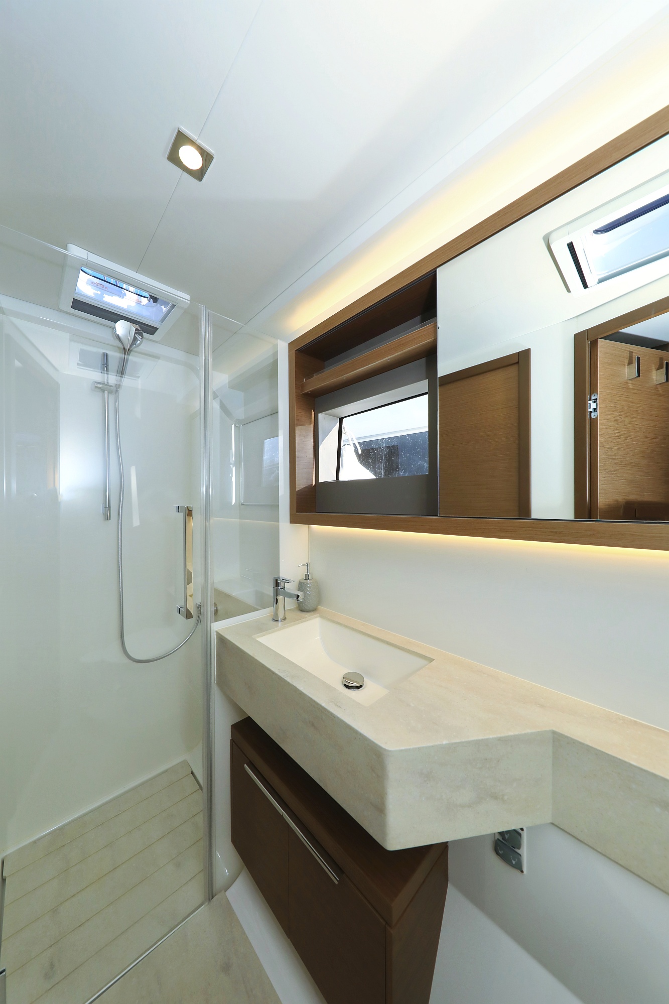 Photo #99 - Lagoon 50- owner version (RAGNAR) in Sukosan - 15475