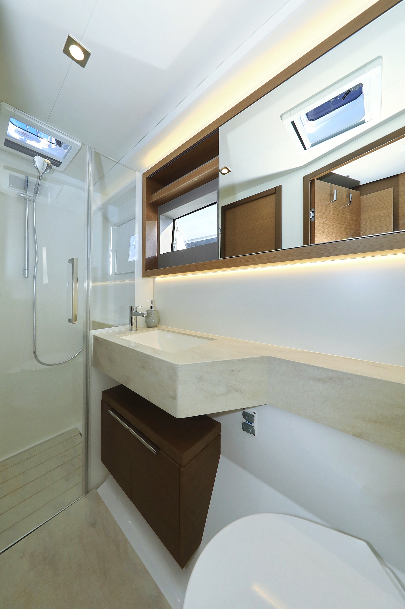 Photo #30 - Lagoon 50- owner version (RAGNAR) in Sukosan - 15475
