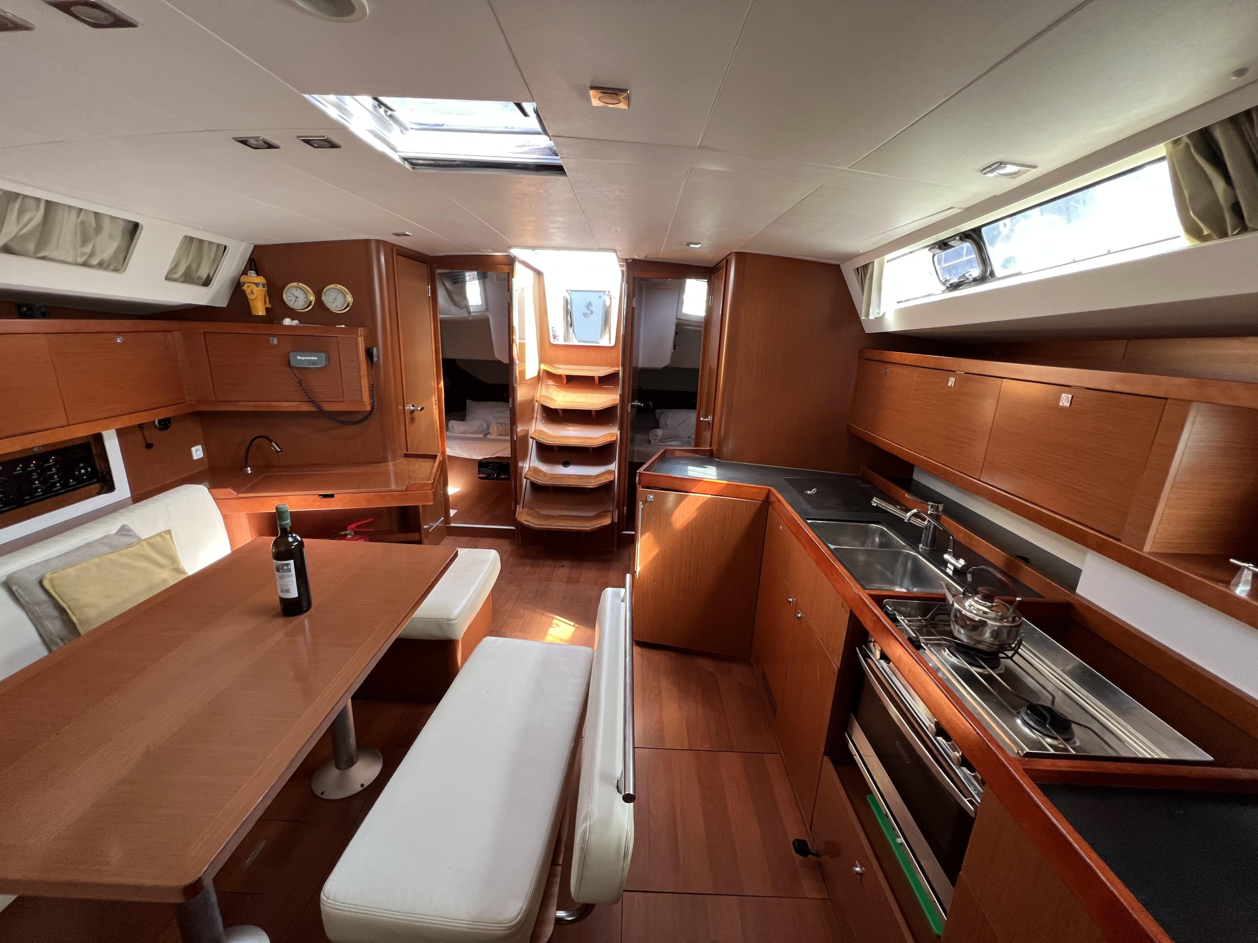 Photo #16 - Oceanis 45 (Aurora) en Rodas - 16487