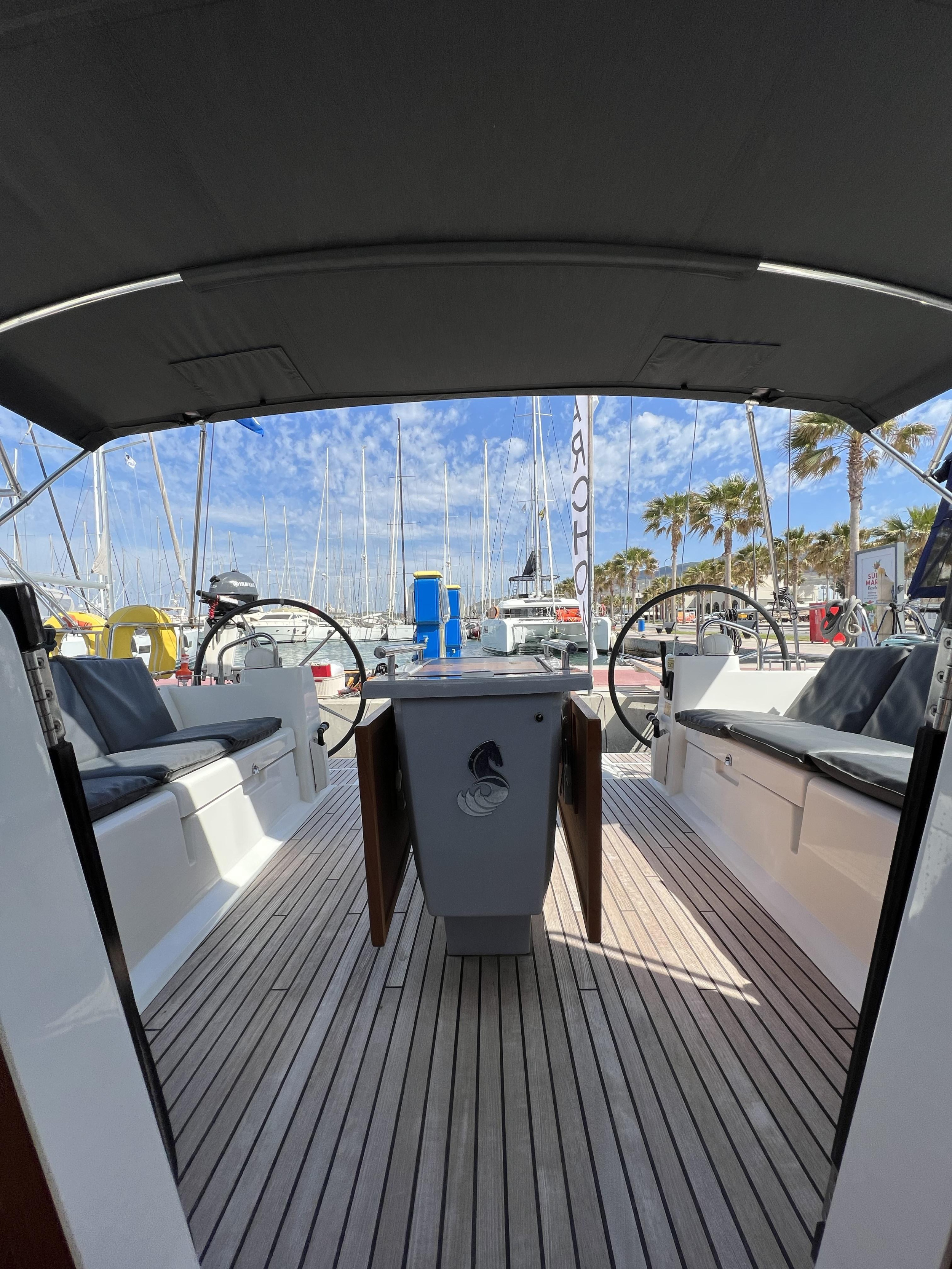 Photo #11 - Oceanis 45 (Aurora) en Rodas - 16487