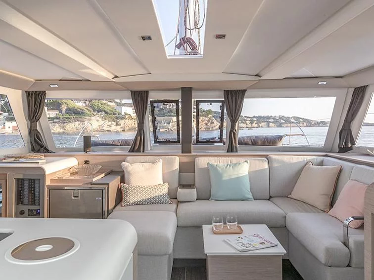 Isla 40 (BLUE SERENITY (Air-conditition, gas barbeque, 1 SUP free of charge)) Interior image - 6