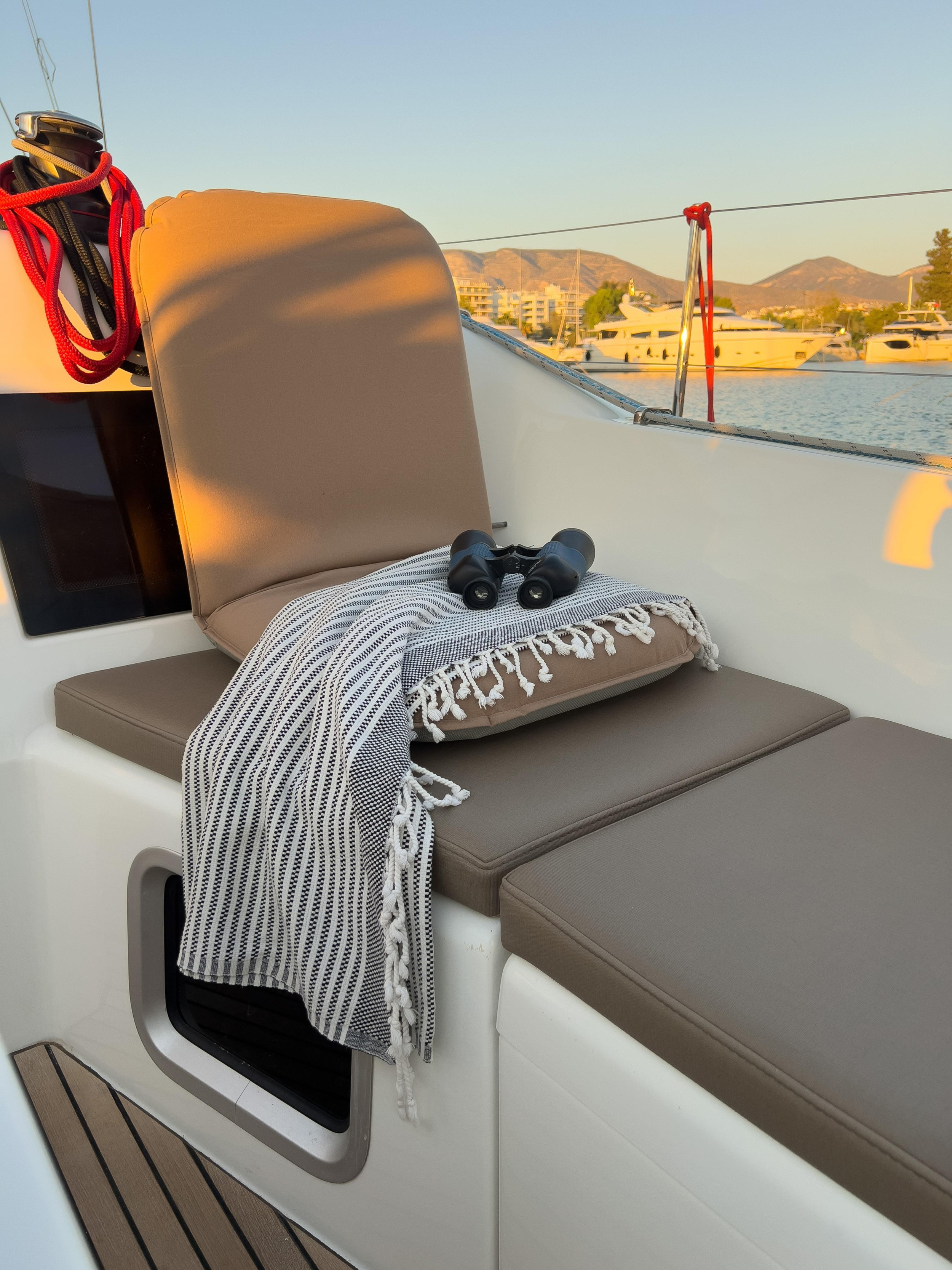 Photo #2 - Sun Odyssey 410 (Little Tony) en Atenas - 20751