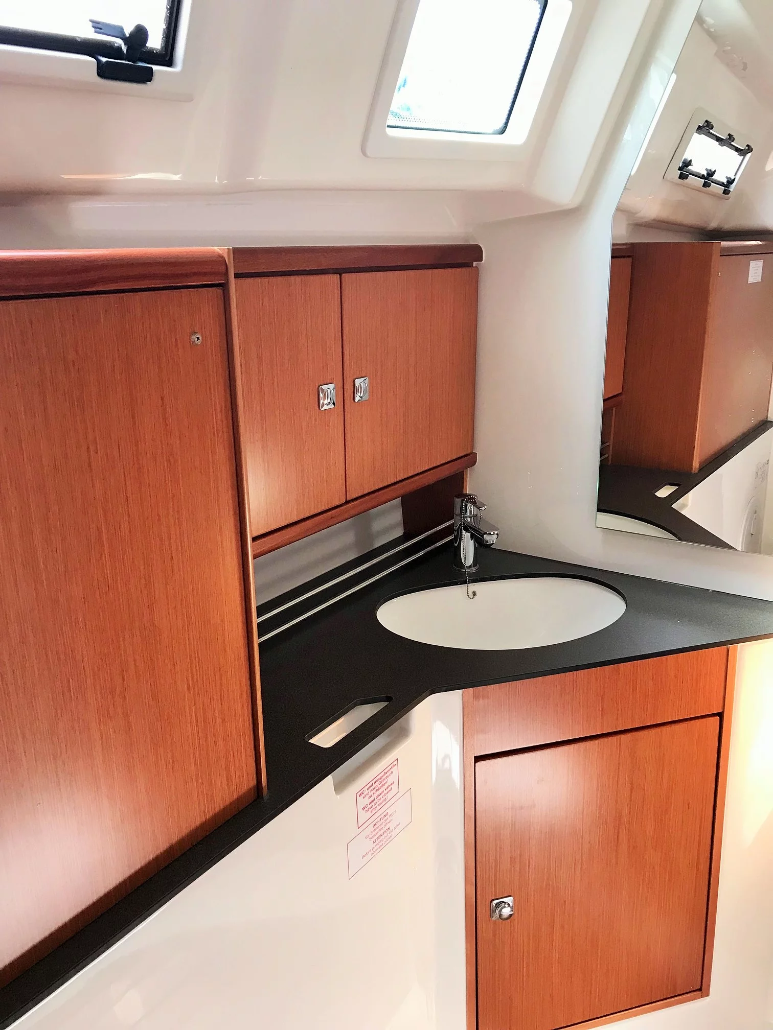 Bavaria Cruiser 34 (Tintilinić)  - 5