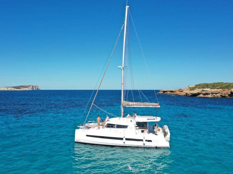 Photo #12 - Bali 4.1 (ELETTRA) en Sant Antoni de Portmany - 10959