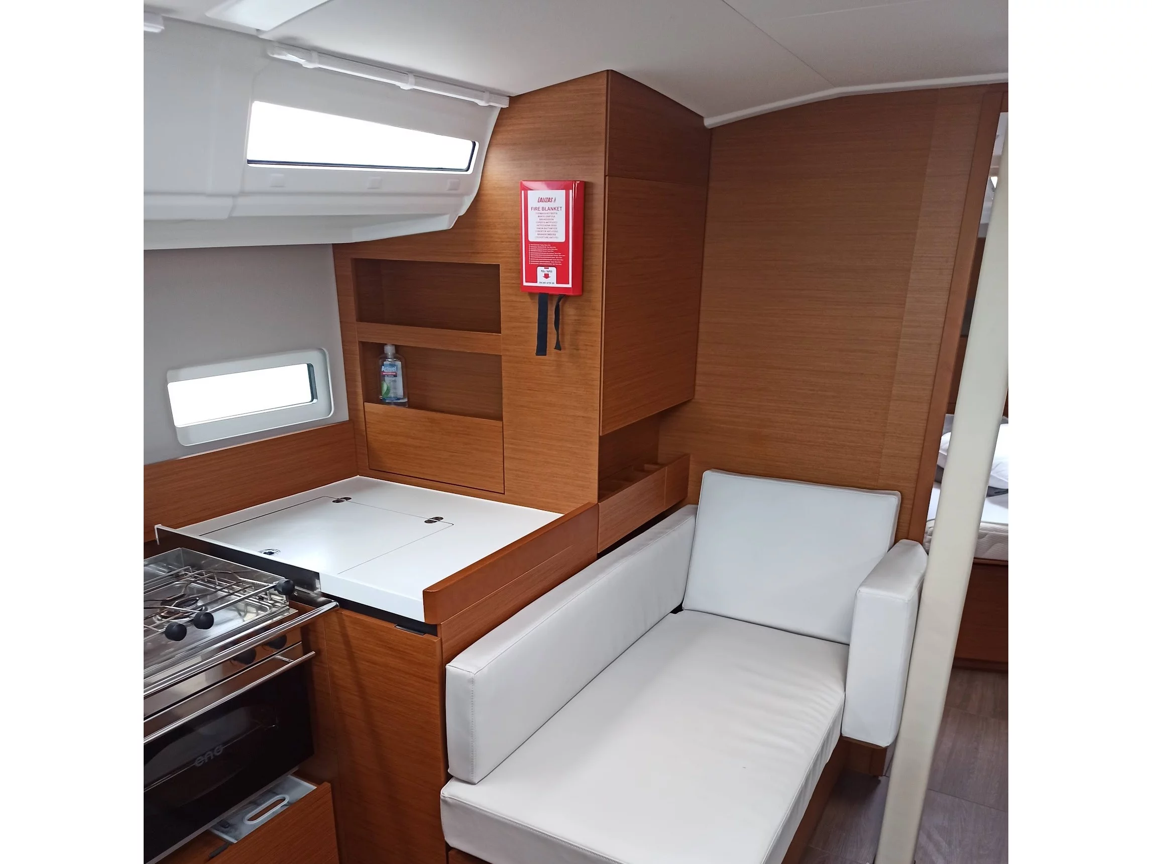Sun Odyssey 410 (Evnia) Interior image - 2