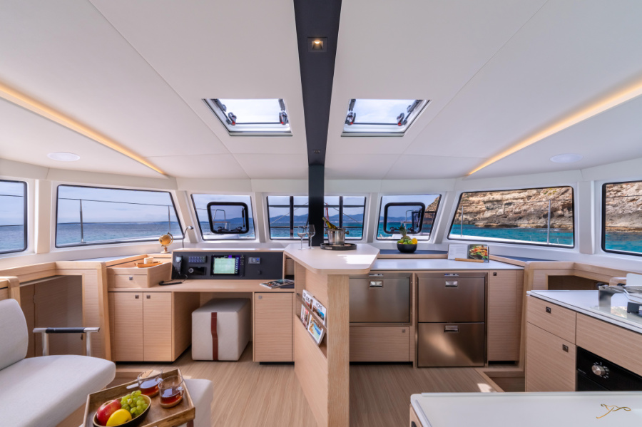 Photo #28 - Nautitech 44 Open (Stella) en San tropez - 19462