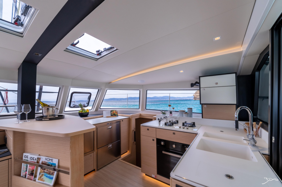 Photo #24 - Nautitech 44 Open (Stella) en San tropez - 19462