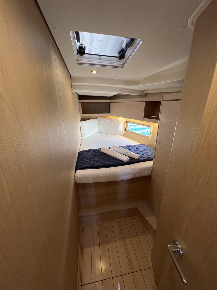 Photo #9 - Oceanis 46.1 (4 cab) (Goldeneye) in Portorosa - 16530