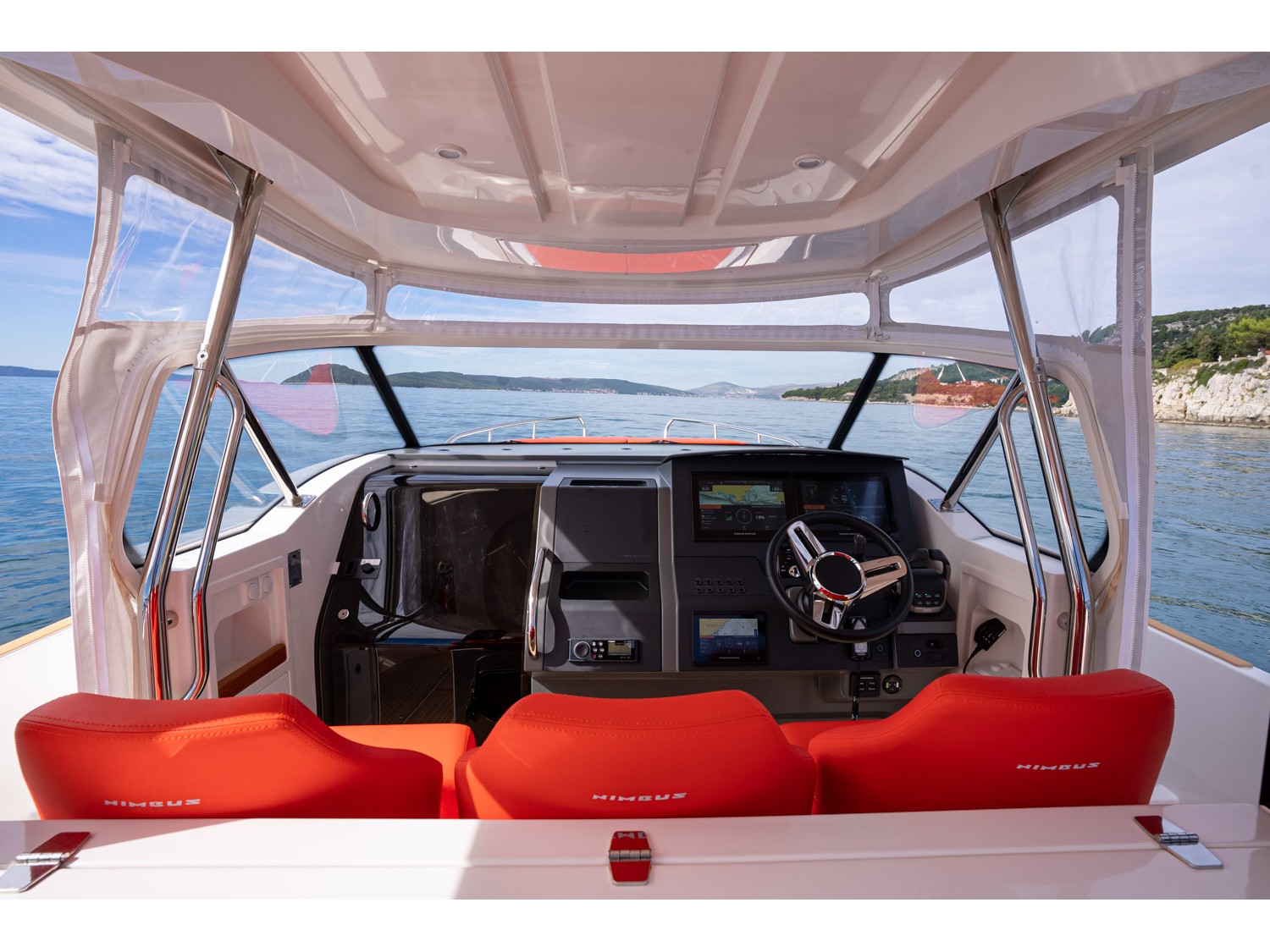 Photo #11 - Nimbus T11 Inboard (PURA VIDA) in Split - 61371