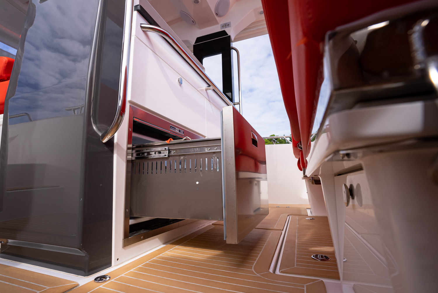 Photo #19 - Nimbus T11 Inboard (PURA VIDA) in Split - 61371