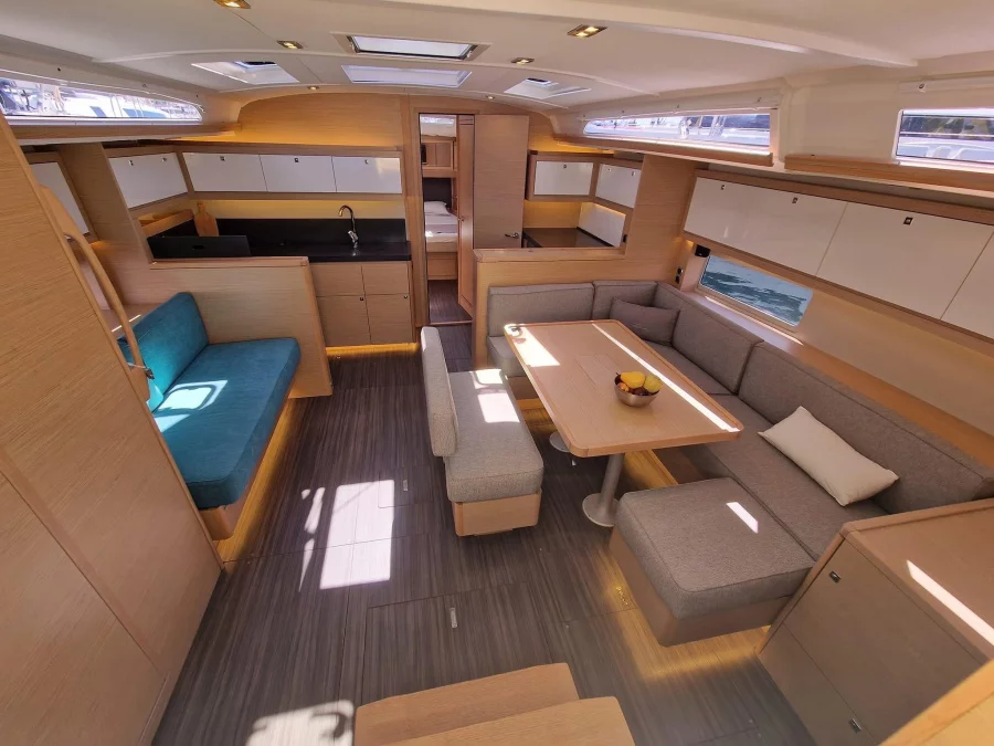 Dufour 470 (Salty) Interior image - 8