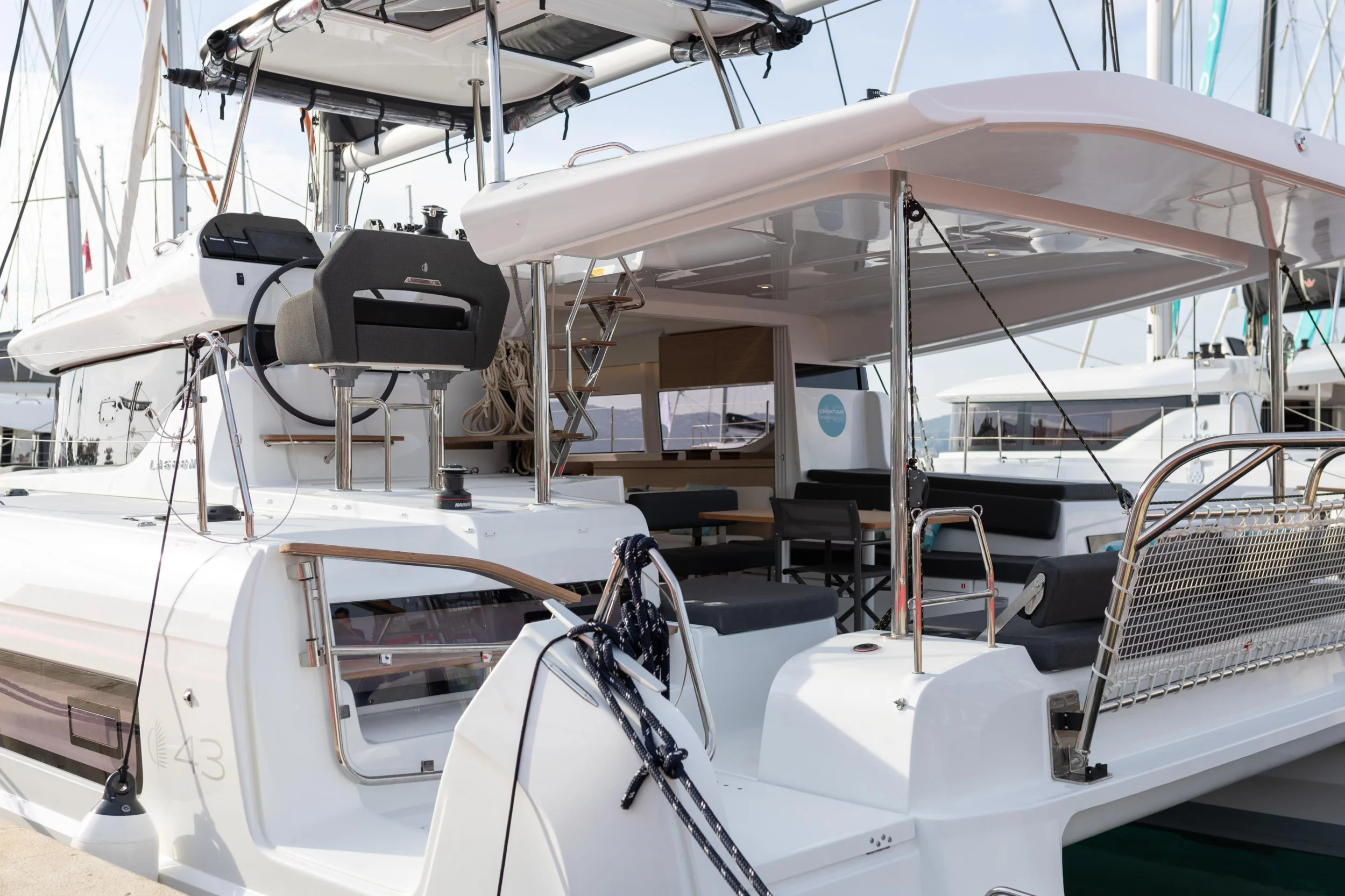 Lagoon 43 (ARIA)  - 7