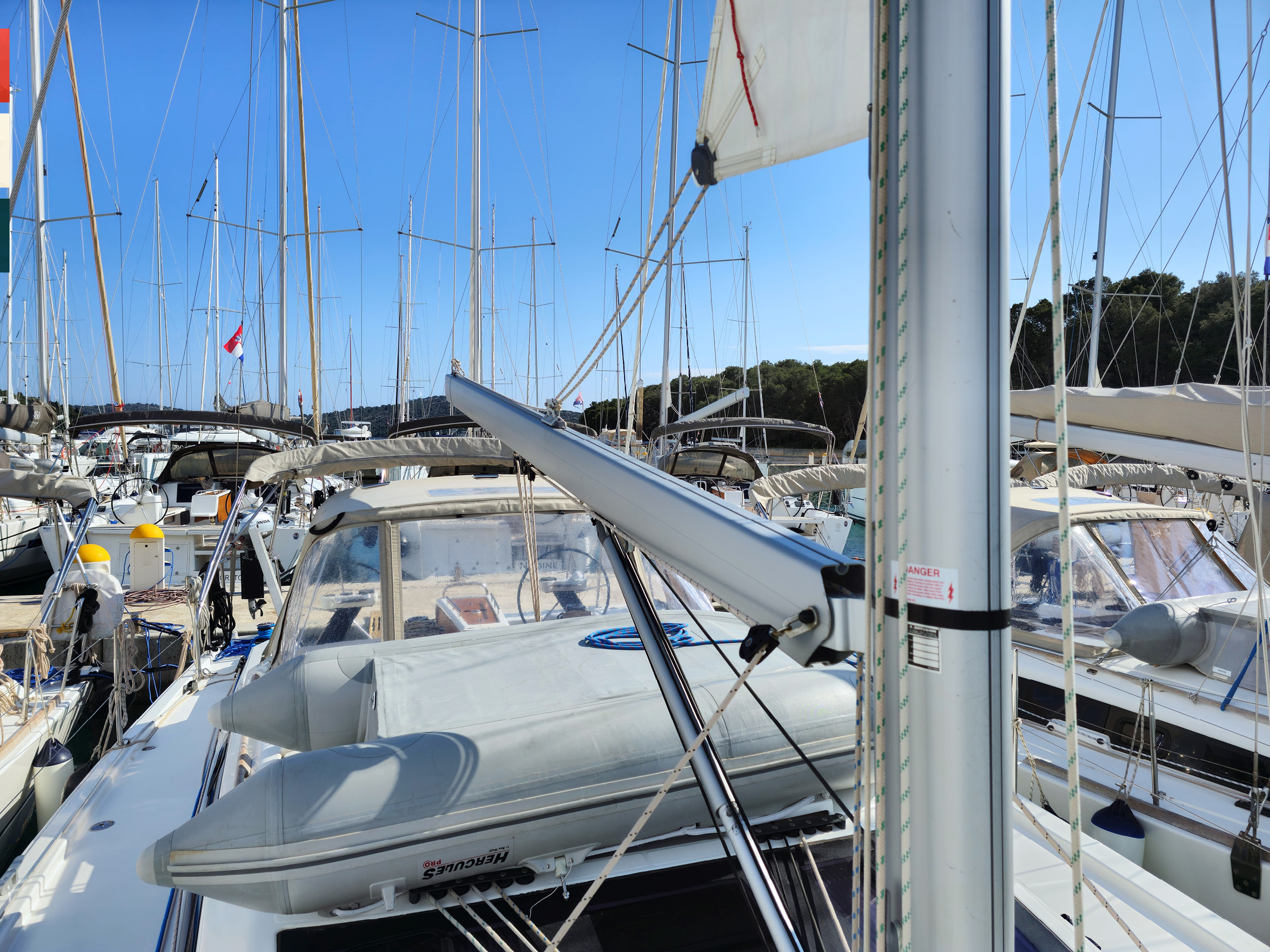 Photo #20 - Dufour 390 Grand Large (Klara) in Kastela - 9611