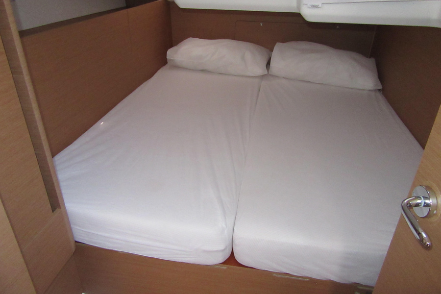 Photo #15 - Sun Odyssey 440 (Matilda) en San Vincenzo - 17035