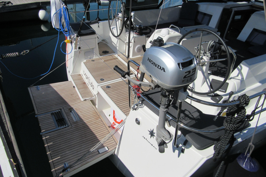 Photo #10 - Sun Odyssey 440 (Matilda) en San Vincenzo - 17035