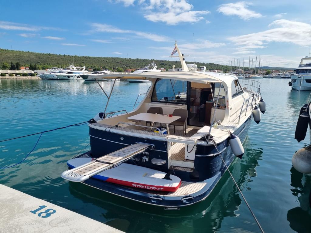 Photo #9 - Adriana 44 (Tina II) en Zadar - 16552