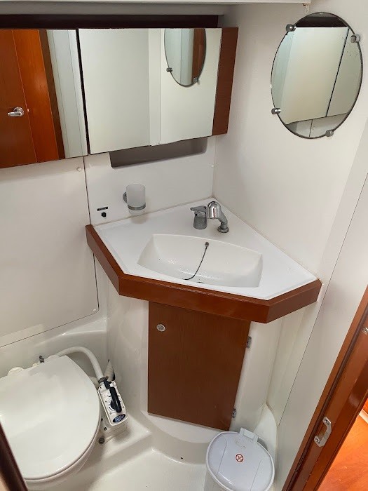 Photo #6 - Beneteau Oceanis 50 Family (Seladon II) in Lavrion - 16967