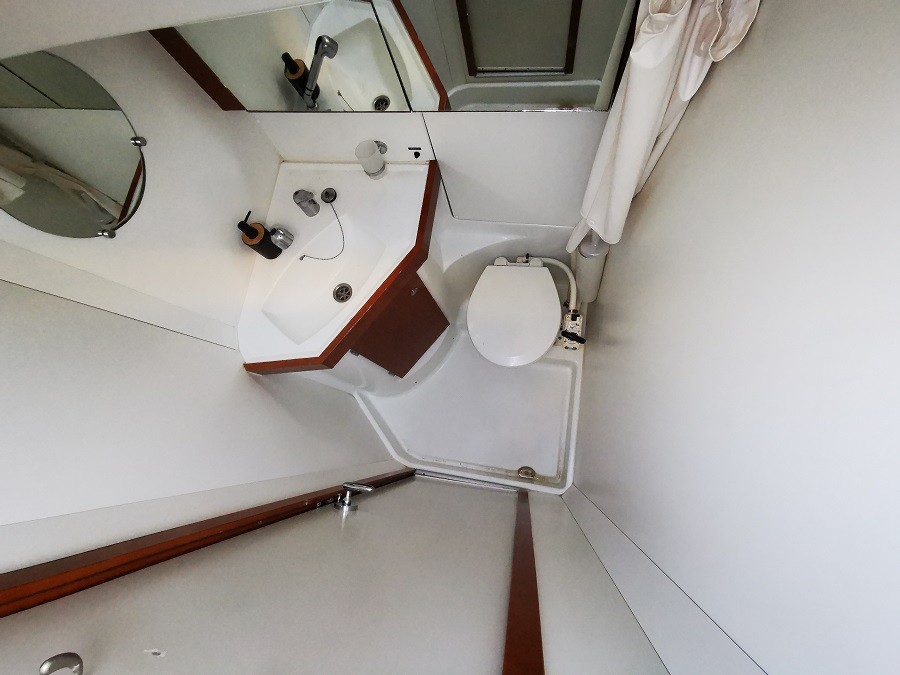 Photo #22 - Beneteau Oceanis 50 Family (Seladon II) in Lavrion - 16967