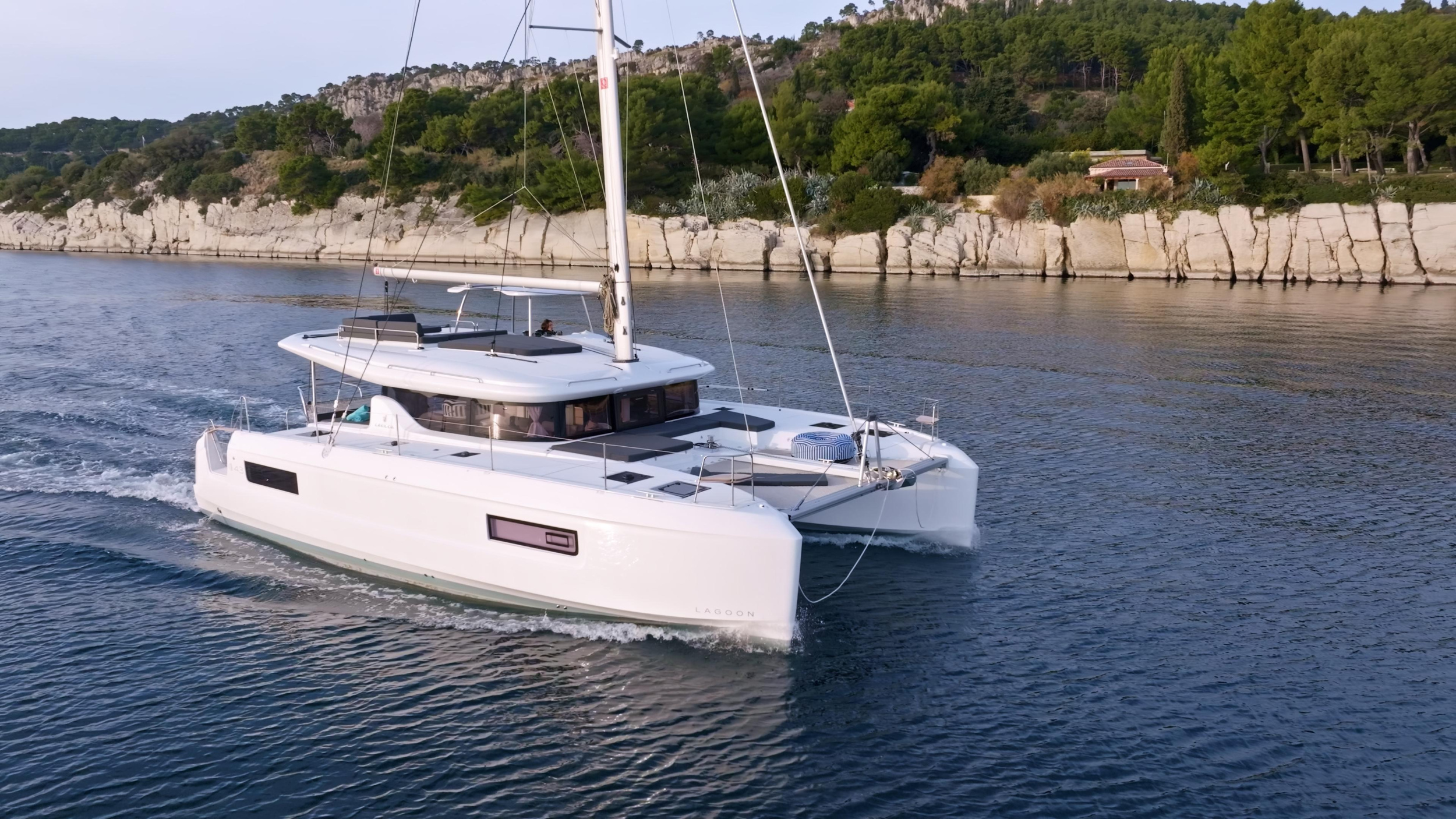 Photo #5 - Lagoon 43 (ARIA) in Split - 16423