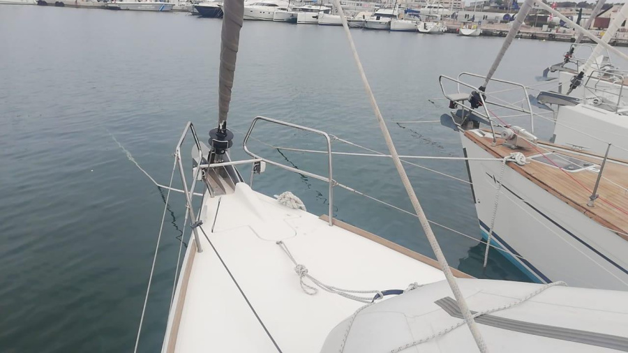 Photo #15 - Sun Odyssey 439 (Captain Ginos) in Lavrion - 10320
