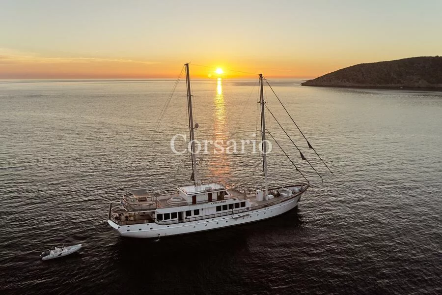 Luxury Sailing Yacht Corsario (Corsario)  - 107