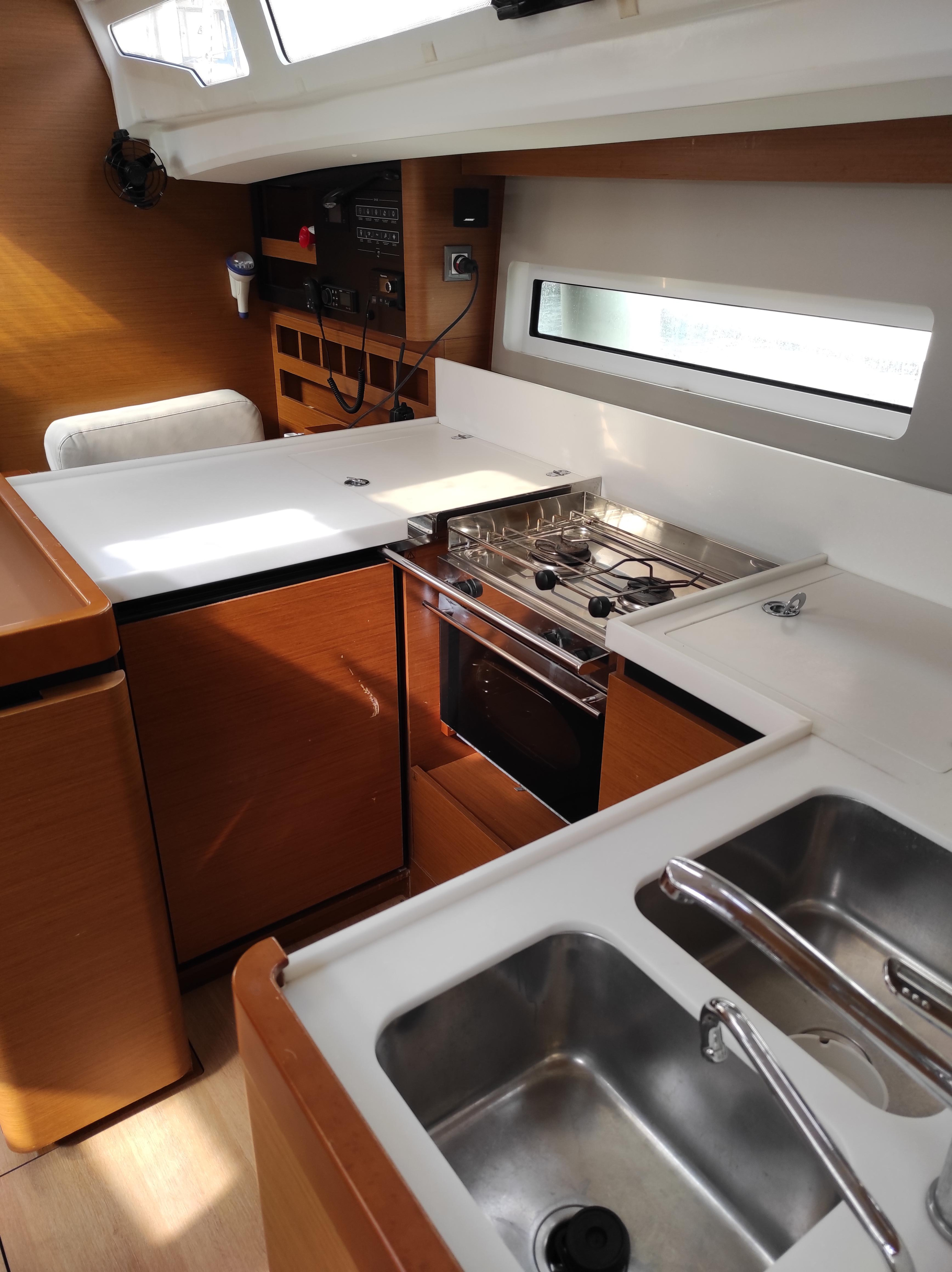 Photo #21 - Sun Odyssey 440 (Alboran Caipiroska (Majorca)) in Palma - 17393